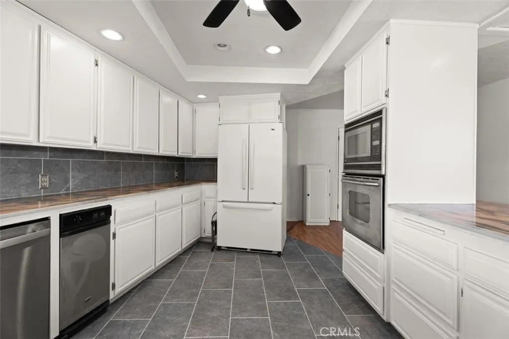 https://cdn.realtyfeed.com/cdn/127/306754250/0d63f7aea9db95113325852fd2a85a1b.webp