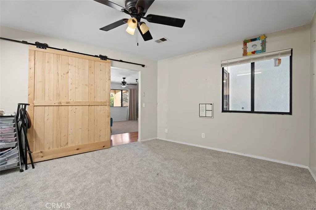 https://cdn.realtyfeed.com/cdn/127/306754250/1a75e987d8c5376567042b22834a60fa.webp