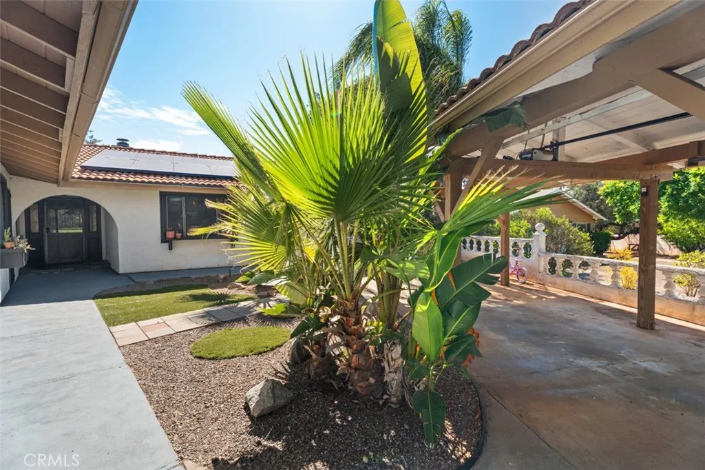 https://cdn.realtyfeed.com/cdn/127/306754250/24f212fda5bdccbc61c7e6d65cb3825f.webp