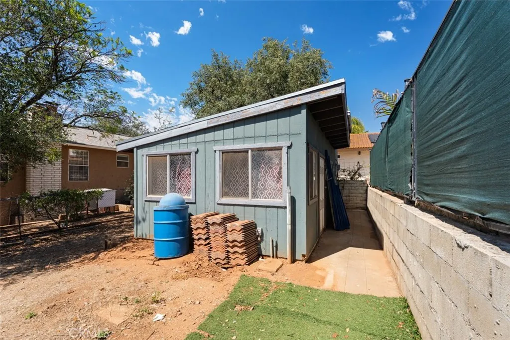 https://cdn.realtyfeed.com/cdn/127/306754250/2c893016f5a6fe89196399a5e23e8a8e.webp