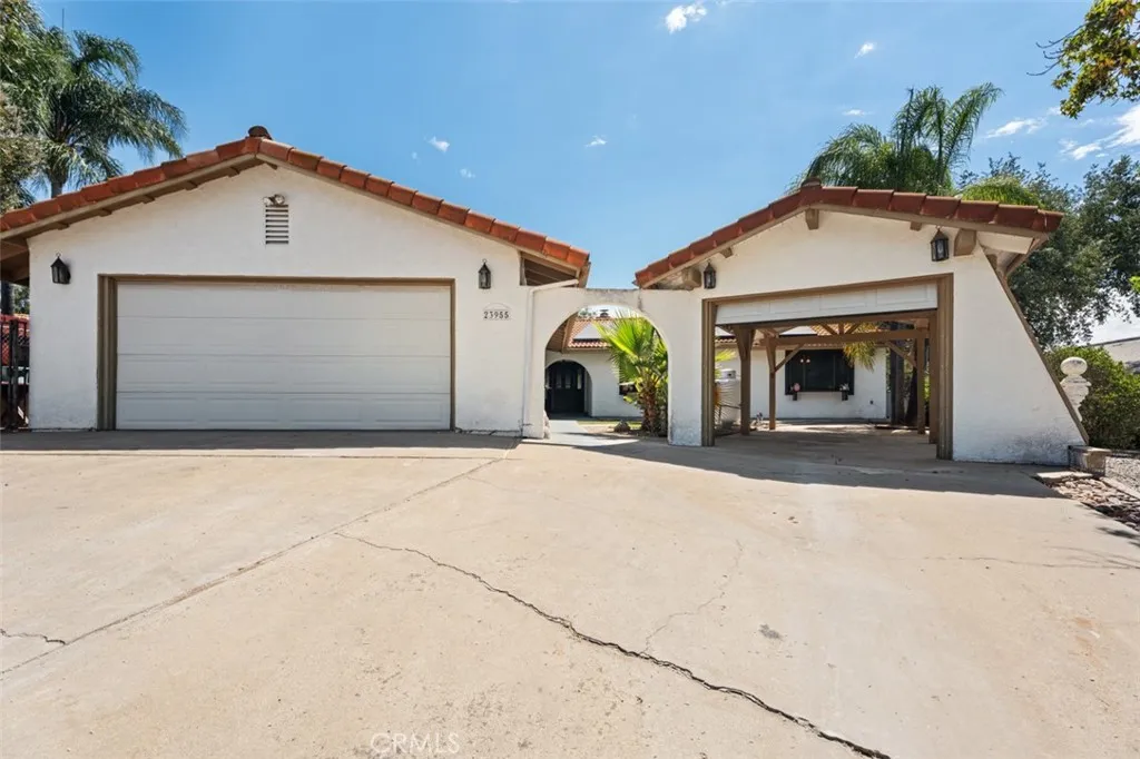 https://cdn.realtyfeed.com/cdn/127/306754250/5f87d44bab58be4b46856c4e50a9c399.webp