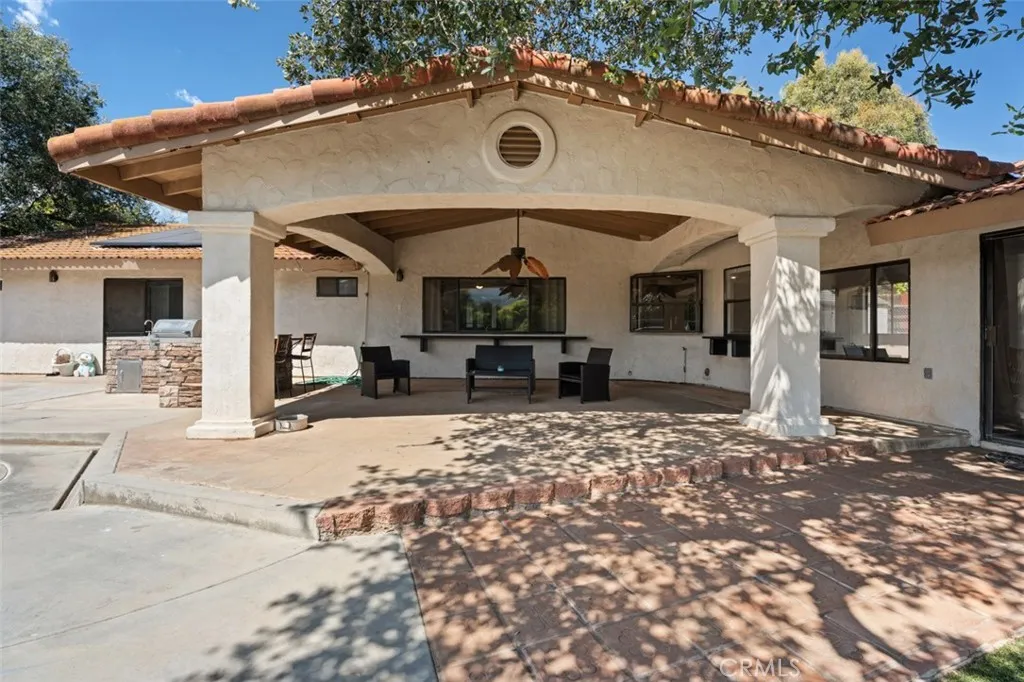 https://cdn.realtyfeed.com/cdn/127/306754250/a46fbd324c8957c08f00e9be3e9061cf.webp
