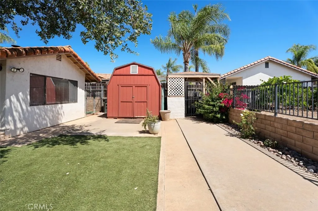 https://cdn.realtyfeed.com/cdn/127/306754250/aa2ed2f58f21458b385f9bd9611a84f1.webp