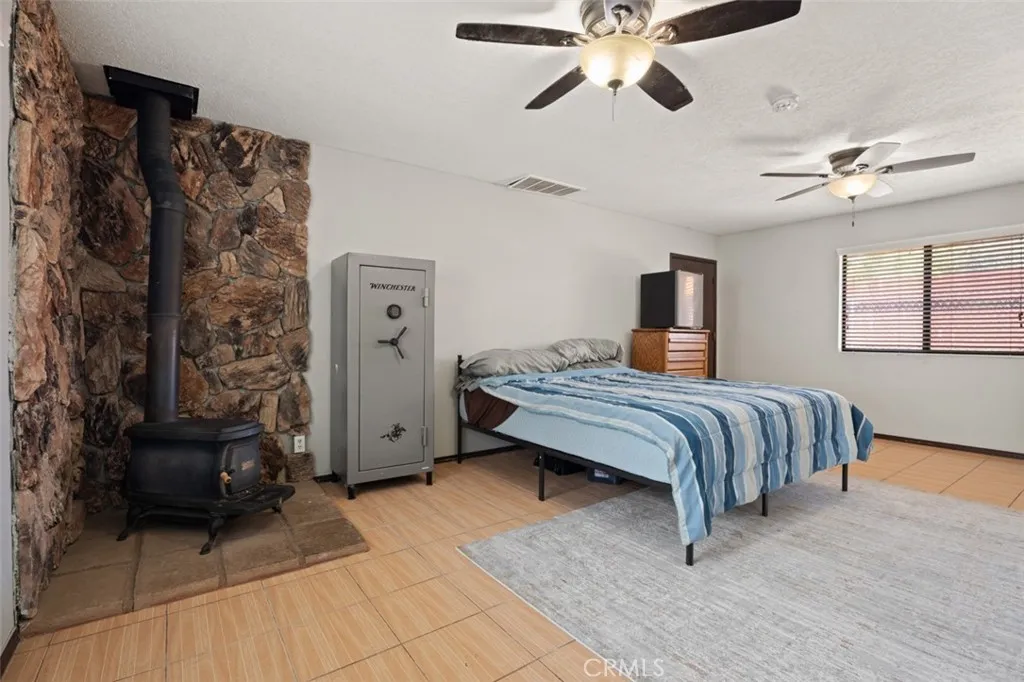 https://cdn.realtyfeed.com/cdn/127/306754250/b6c2090f6916131f1e70306c7d49c677.webp