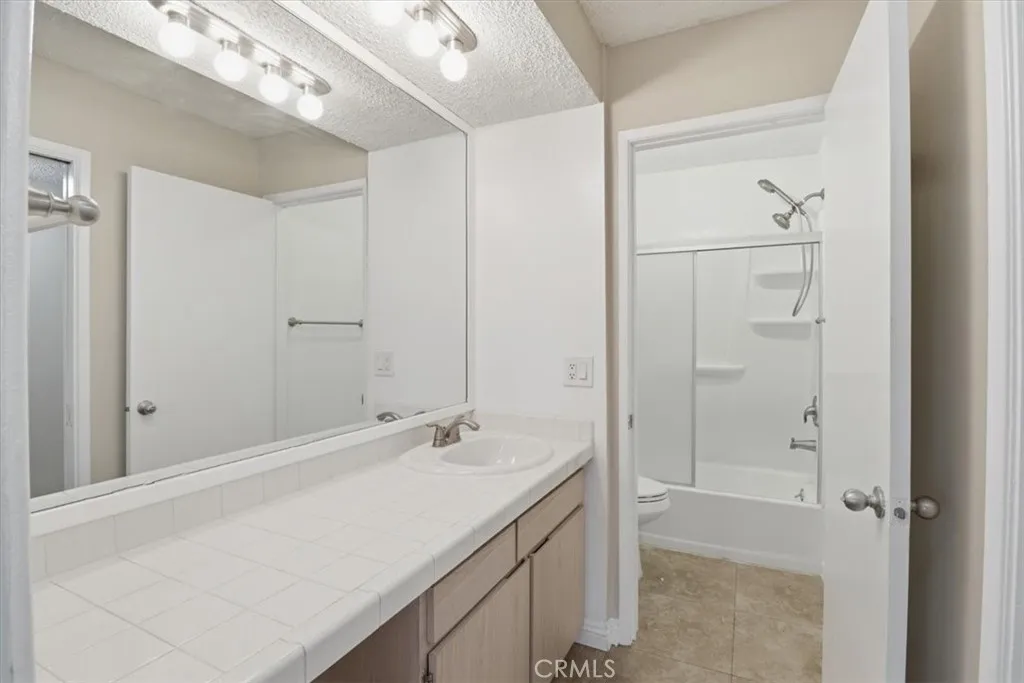 1517 E Garfield St, Glendale, CA 91205 - Photo 5 of 11, Glendale, CA