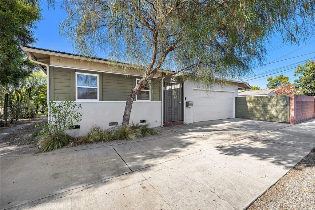 902 N Mohawk, Anaheim, CA 92801 - Photo 4 of 37, Anaheim, CA