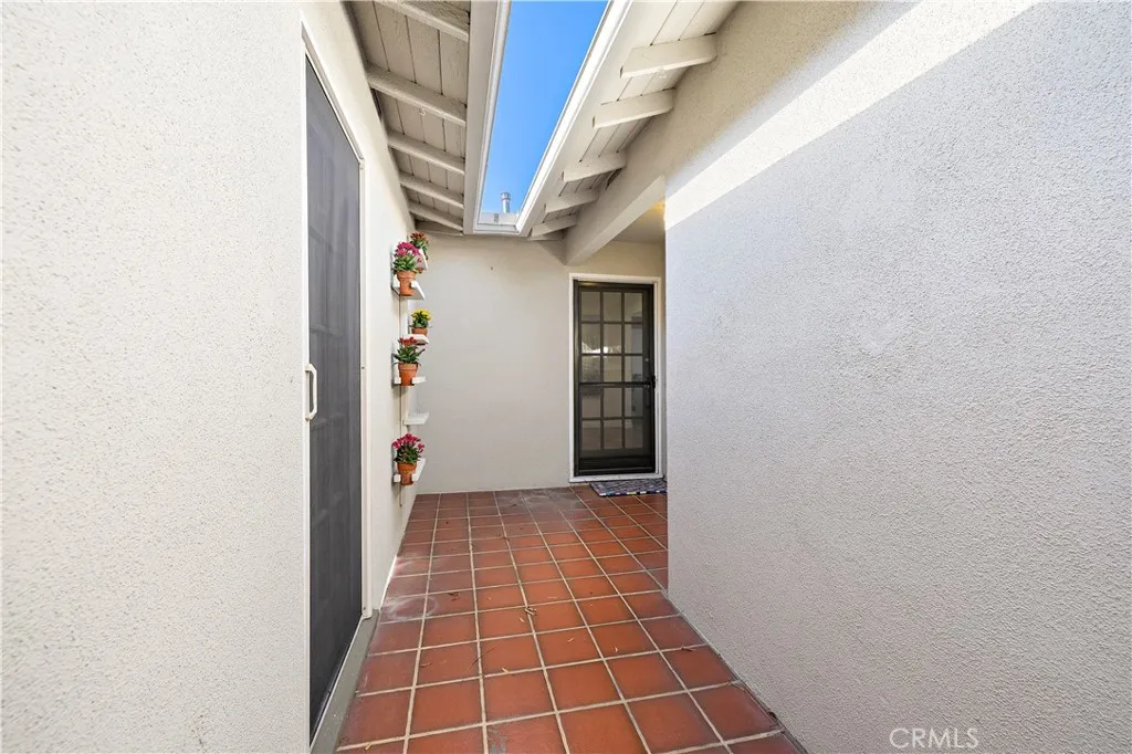 902 N Mohawk, Anaheim, CA 92801 - Photo 5 of 37, Anaheim, CA
