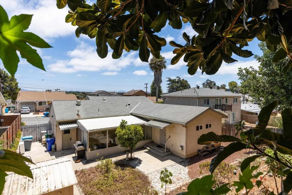 https://cdn.realtyfeed.com/cdn/127/306754322/62450cc53151c863b173a1d9d7a211e0.webp