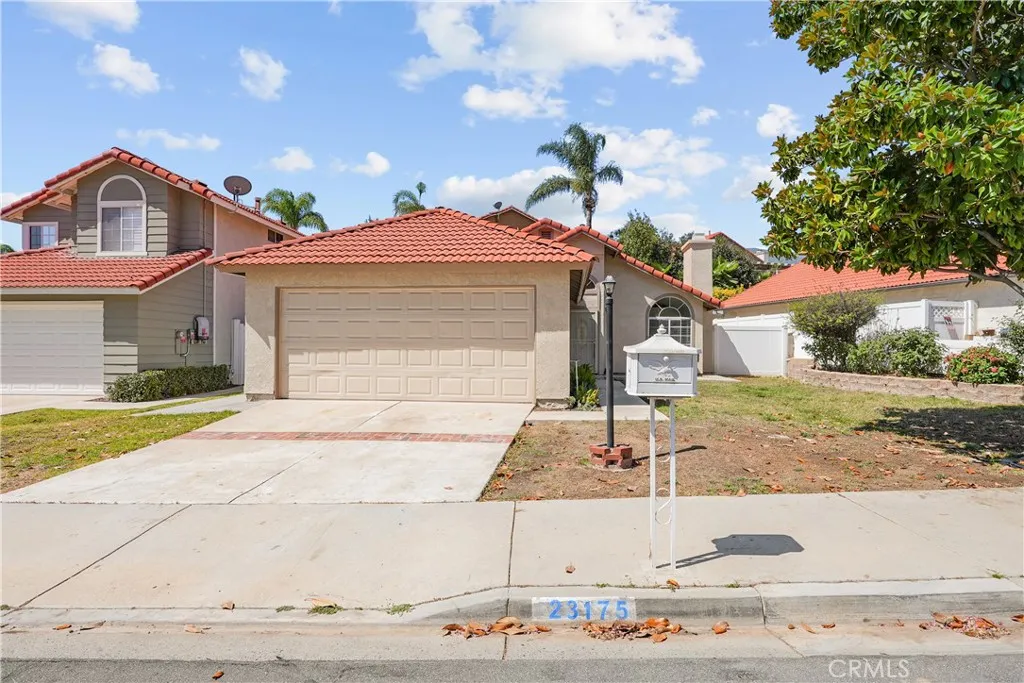 23175 Canyon Pines Place, Corona, CA 92883 - Photo 4 of 36, Corona, CA