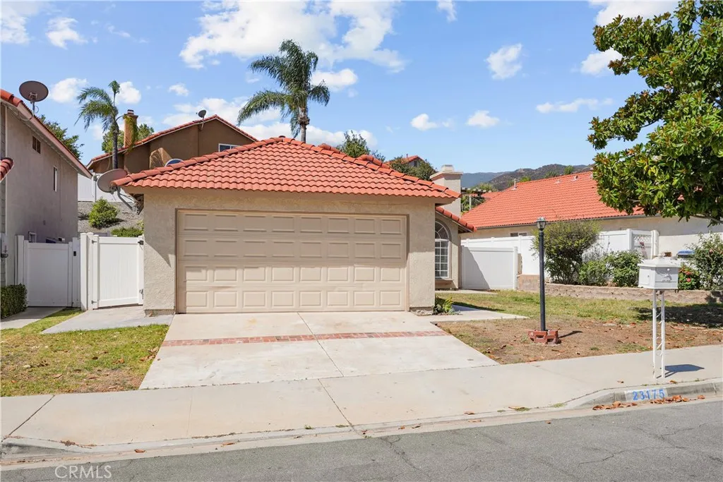 23175 Canyon Pines Place, Corona, CA 92883 - Photo 3 of 36, Corona, CA