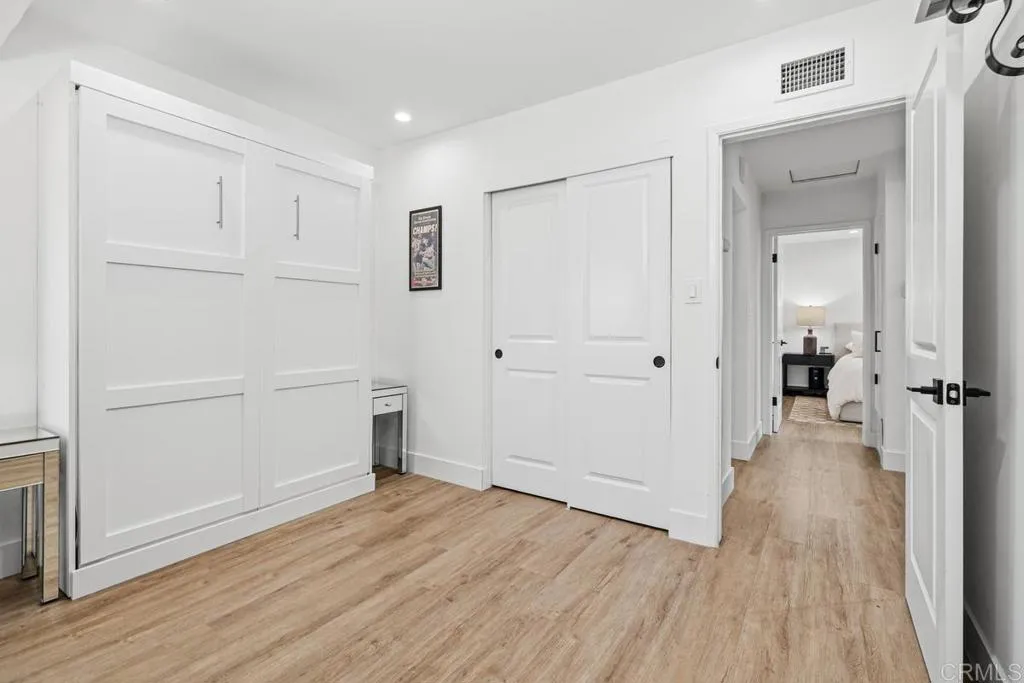 https://cdn.realtyfeed.com/cdn/127/306754362/70bea9083dec038962470d8c6c04e4aa.webp