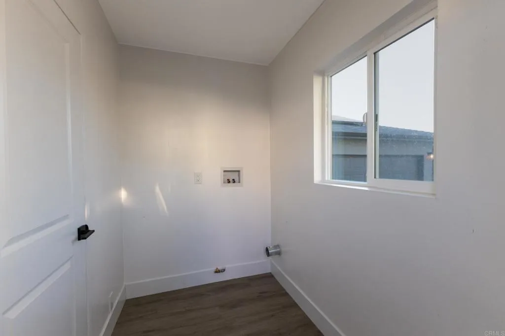 https://cdn.realtyfeed.com/cdn/127/306754362/cb05a02ea4ebb266f66ec0633be733f4.webp