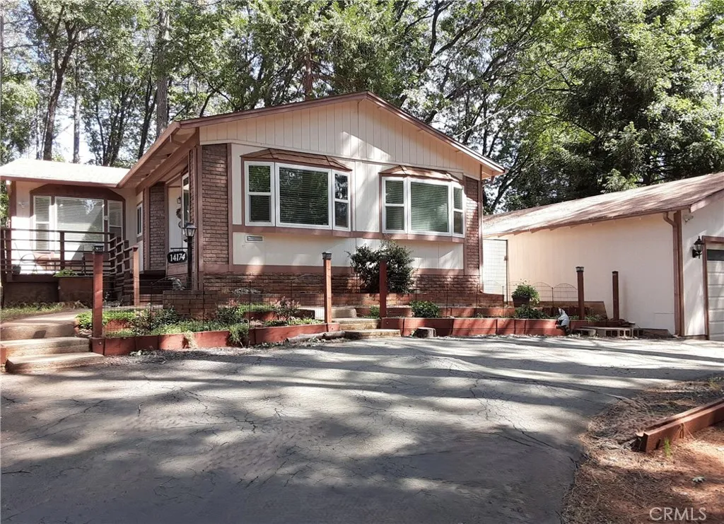 14174 Racine Circle, Magalia, CA 95954 - Main photo, Magalia, CA