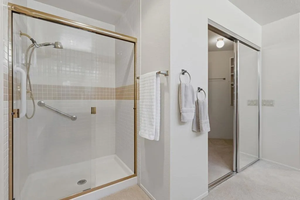 https://cdn.realtyfeed.com/cdn/127/306754371/a01bf43806d7b84705e42db38b8959f8.webp