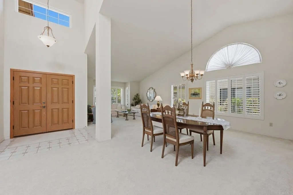 https://cdn.realtyfeed.com/cdn/127/306754371/e3086a1a9a5d3feff2af63a8e237c485.webp
