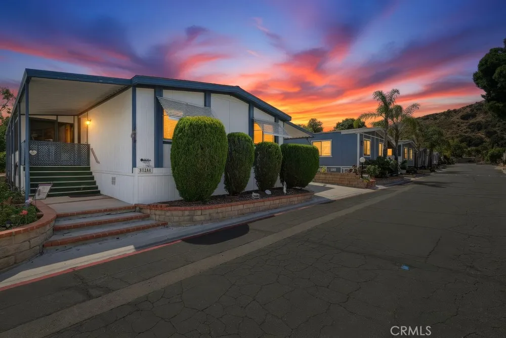 31244 Lakehills Road, Castaic, CA 91384 - Main photo, Castaic, CA