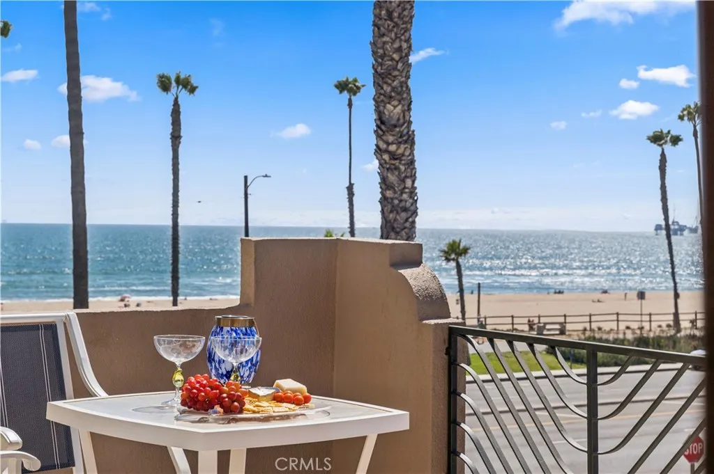 1516 Pacific Coast, Huntington Beach, CA 92648 - Main photo, Huntington Beach, CA