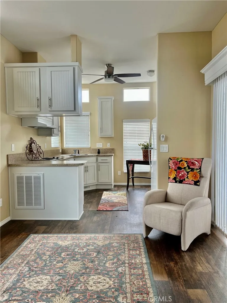 1295 S Cawston Unit 462, Hemet, CA 92545 - Photo 4 of 43, Hemet, CA