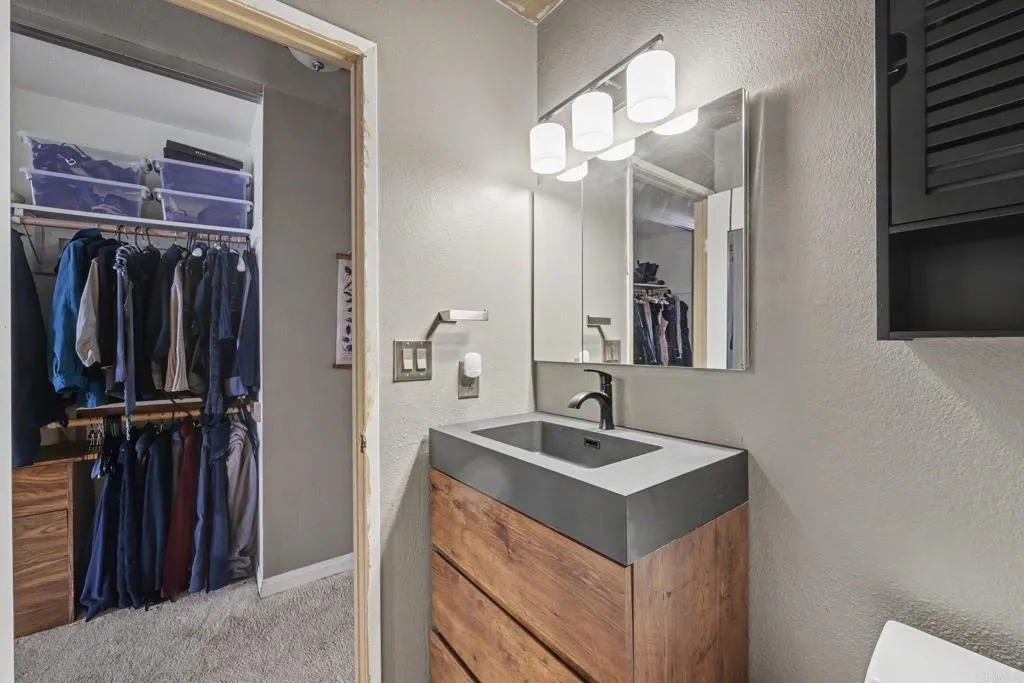 https://cdn.realtyfeed.com/cdn/127/306754413/182a197574023253b659f4808bdfbeb9.webp