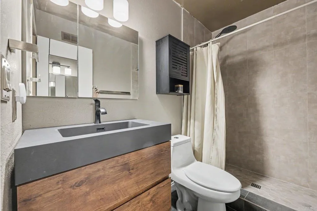 https://cdn.realtyfeed.com/cdn/127/306754413/3a2904614b4773b2b182c6bb59cbdcc0.webp