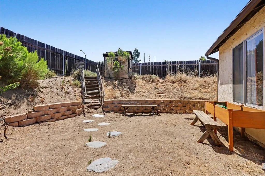 https://cdn.realtyfeed.com/cdn/127/306754413/8a985e0823a1a4c923df78fb1c8f61c3.webp