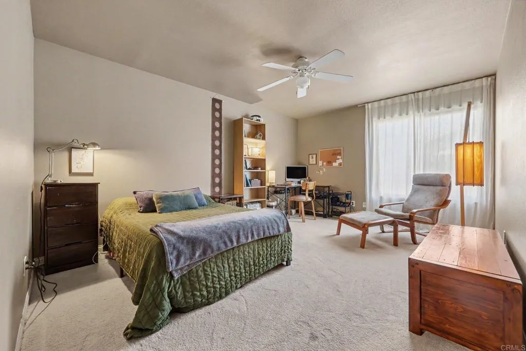 https://cdn.realtyfeed.com/cdn/127/306754413/bc9ca0827ab2b57442aa64ba2c62a3d6.webp