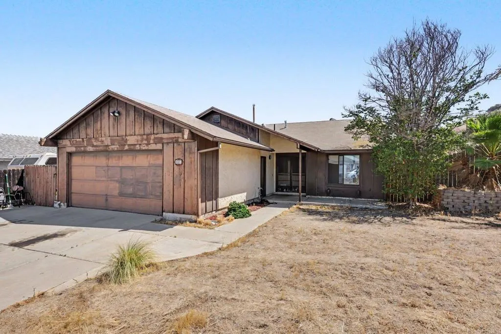 8507 Rosada Way, El Cajon, CA 92021 - Main photo, El Cajon, CA
