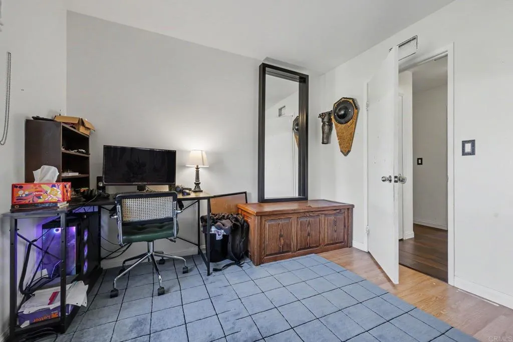 https://cdn.realtyfeed.com/cdn/127/306754413/d8dd1df6d9b33ec18dc91cc299c6d230.webp