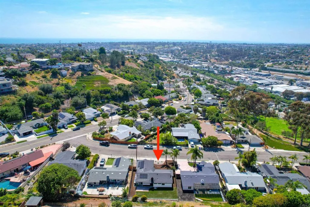 https://cdn.realtyfeed.com/cdn/127/306754414/8231dabaae555eef64b342cba5da57c3.webp