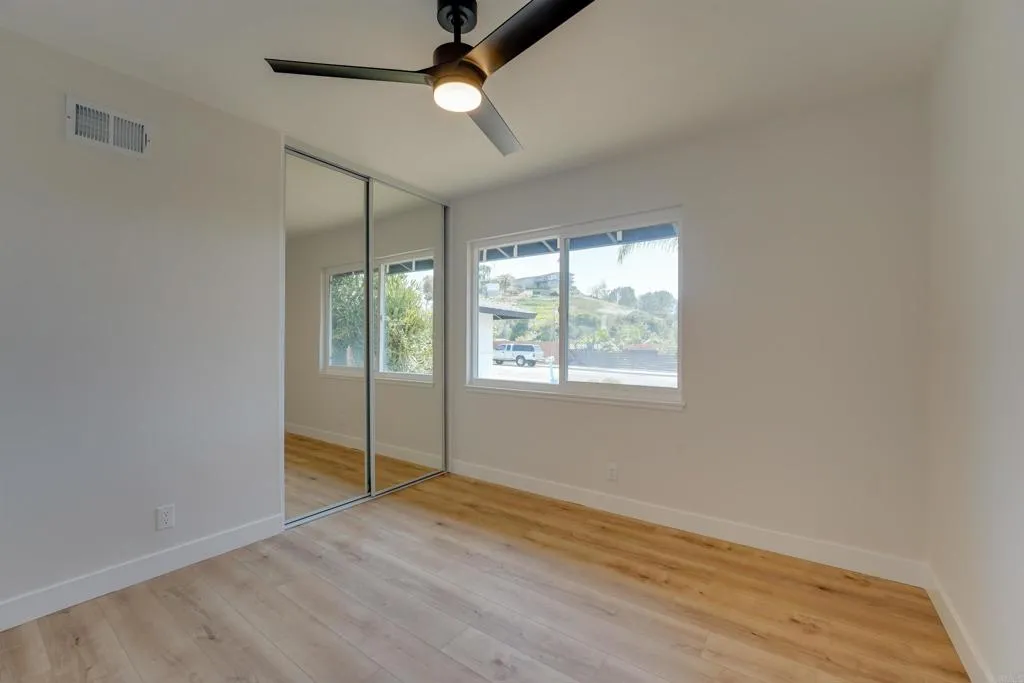 https://cdn.realtyfeed.com/cdn/127/306754414/9e845ced54f7c43f3ee0cea624f5f673.webp