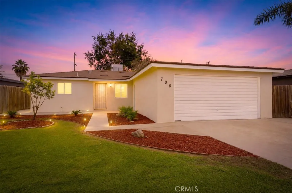 708 Delfino, Bakersfield, CA 93304 - Photo 2 of 27, Bakersfield, CA
