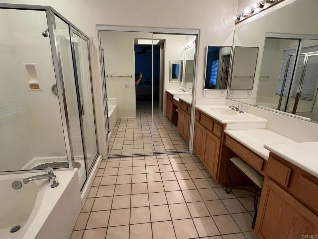 https://cdn.realtyfeed.com/cdn/127/306754420/c586f74ef47d7636a13996fd64dfb227.webp
