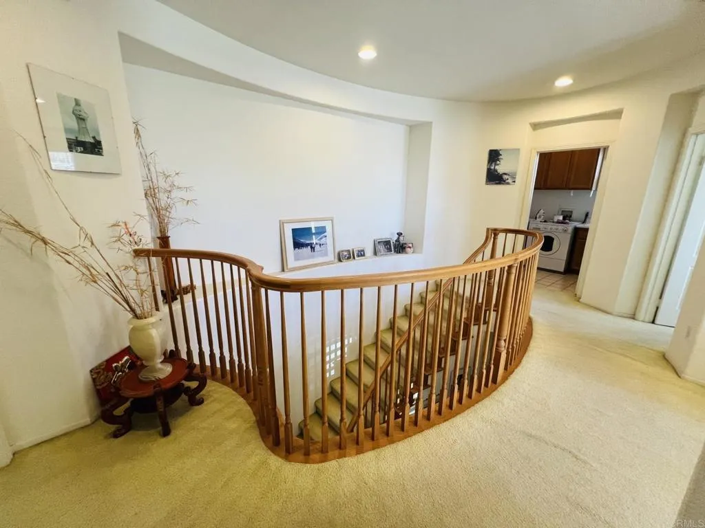 https://cdn.realtyfeed.com/cdn/127/306754420/cb72f014050f6fd544194b47e7c77b7e.webp