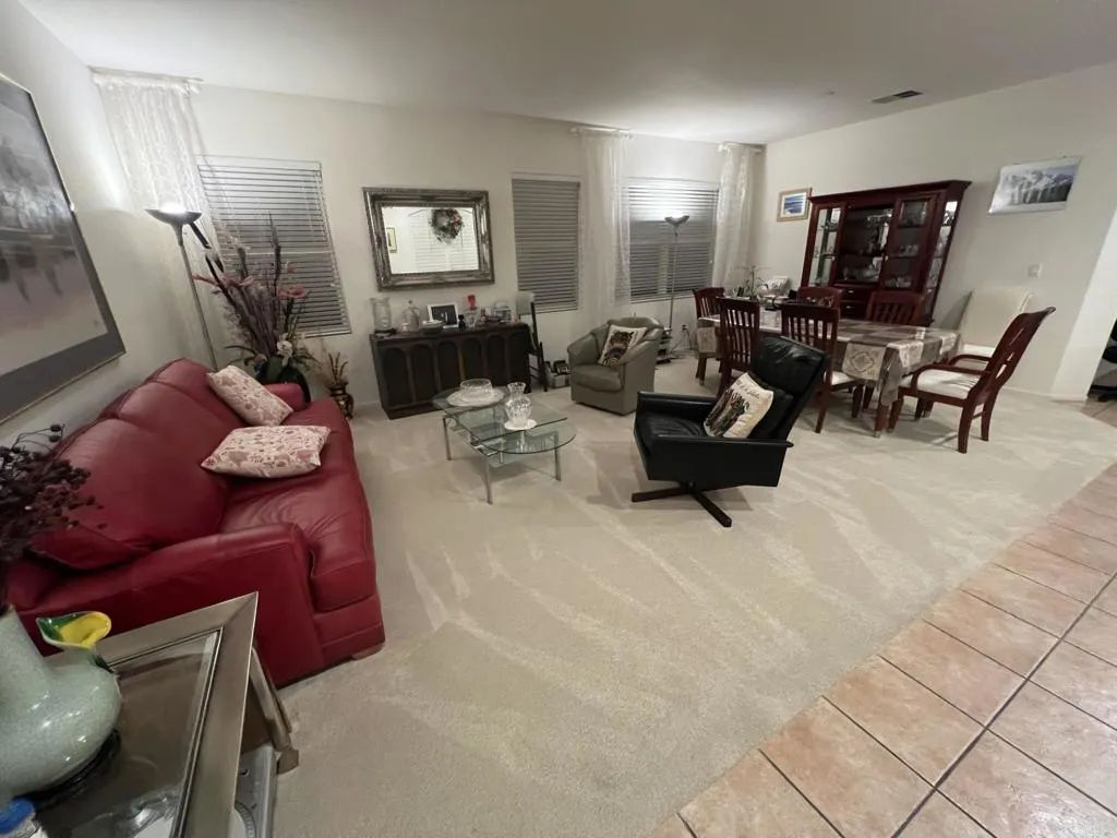 https://cdn.realtyfeed.com/cdn/127/306754420/ec7b068672b6d4975959d658d125a7b8.webp