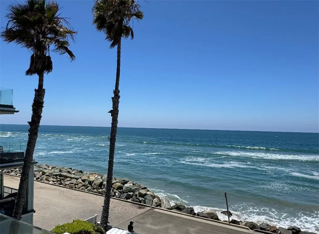 803 S Pacific Street Unit 8, Oceanside, CA 92054 - Main photo, Oceanside, CA