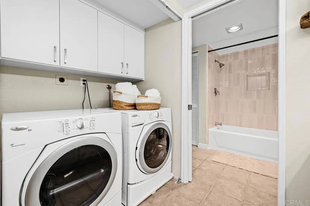 https://cdn.realtyfeed.com/cdn/127/306754425/d37ec2157f408f325eb2375d4f1e08f4.webp