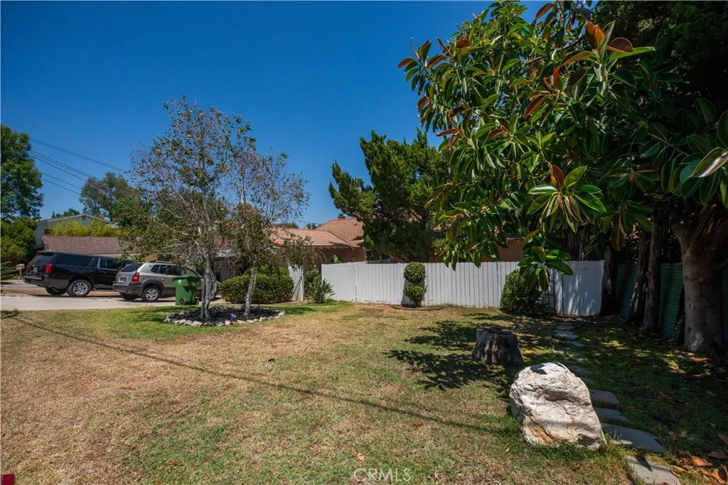 10516 Independence, Chatsworth, CA 91311 - Photo 4 of 22, Chatsworth, CA
