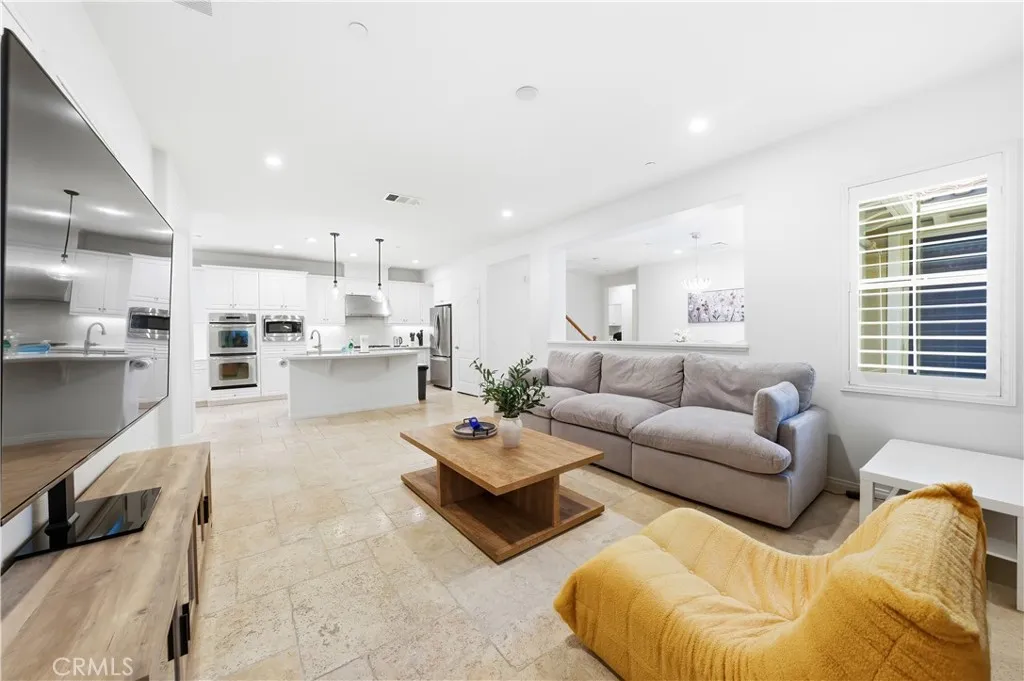 Irvine, CA 92620