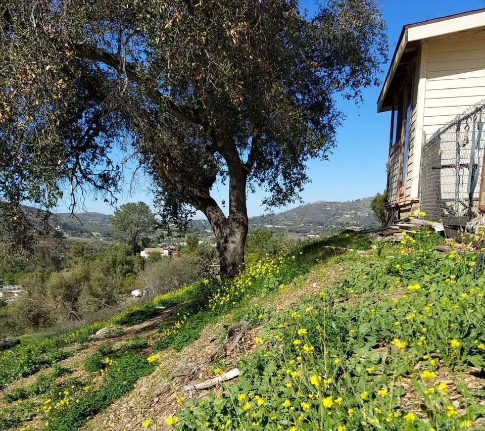 https://cdn.realtyfeed.com/cdn/127/306754450/c078d73e94c42c2596493cb27aa23aa4.webp