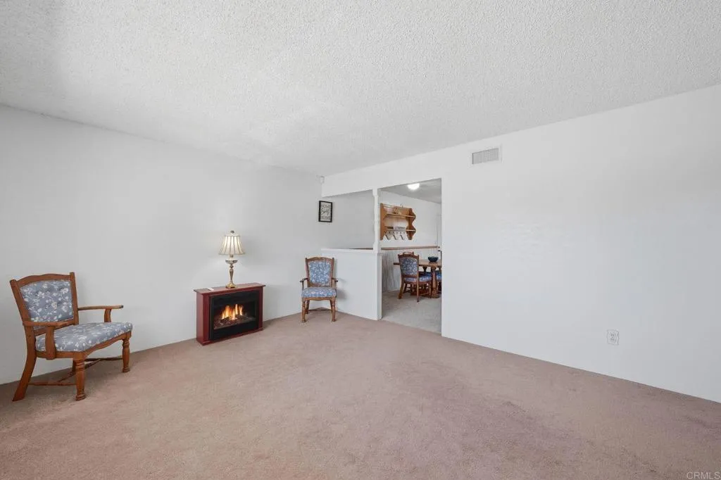 https://cdn.realtyfeed.com/cdn/127/306754466/309eacda84050387c29c026bc07f9e31.webp