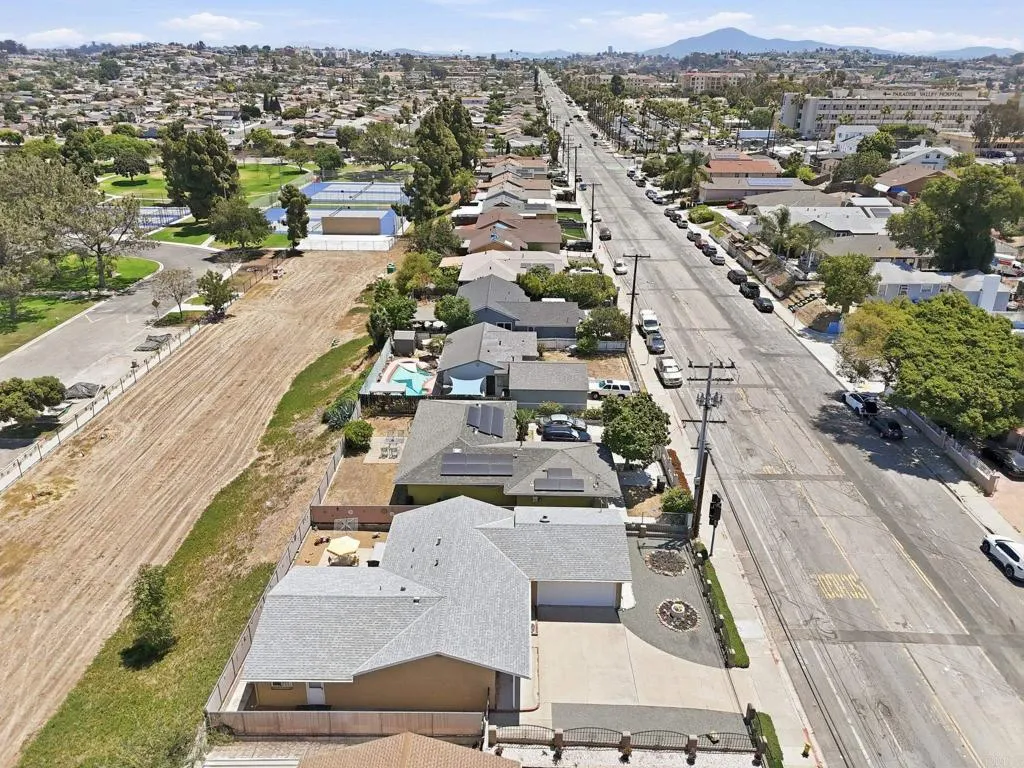 https://cdn.realtyfeed.com/cdn/127/306754466/30a9a30d3c0a9e4301ff0c36650cdfa0.webp