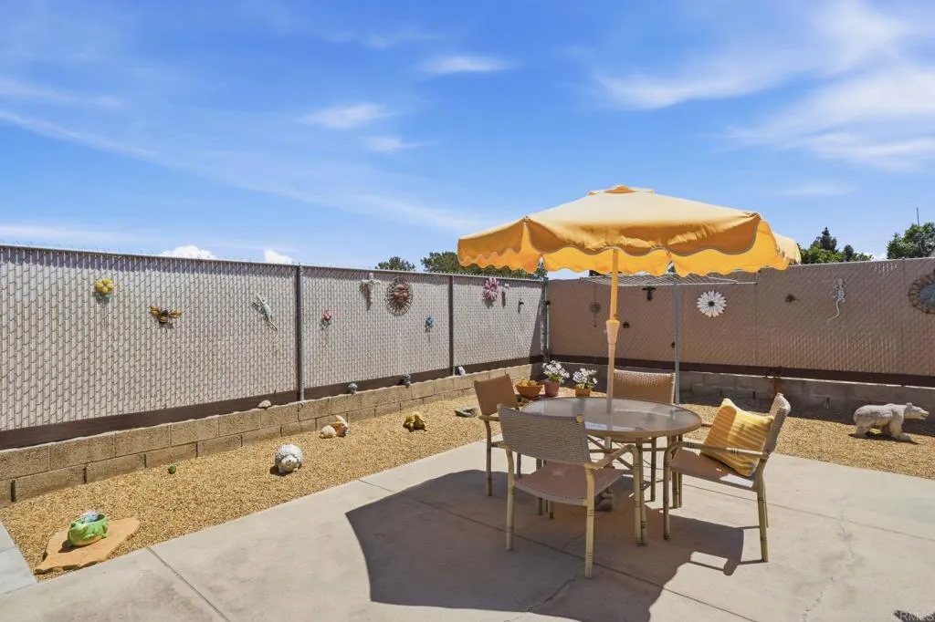 https://cdn.realtyfeed.com/cdn/127/306754466/321f7f923d97de3cad7be641e0d07945.webp