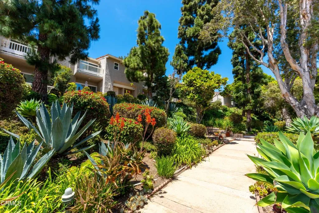 28350 Rey De Copas Lane, Malibu, CA 90265 - Photo 3 of 32, Malibu, CA
