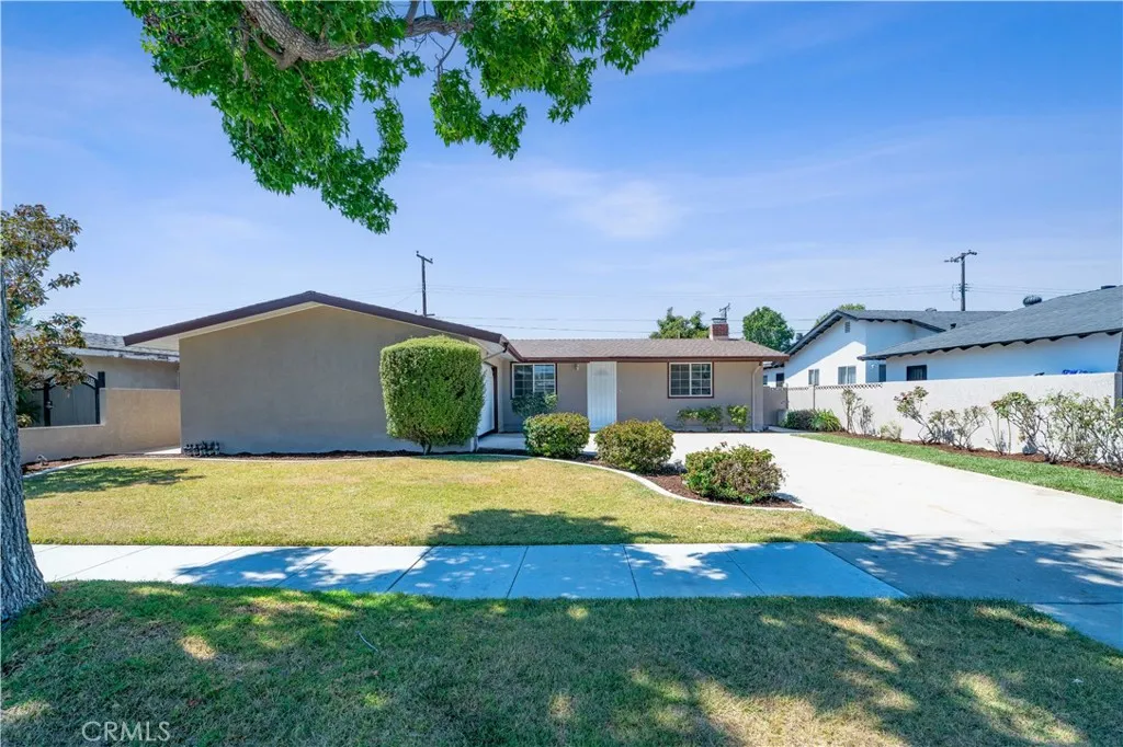 2003 W Willow Avenue, Orange, CA 92868 - Photo 2 of 35, Orange, CA