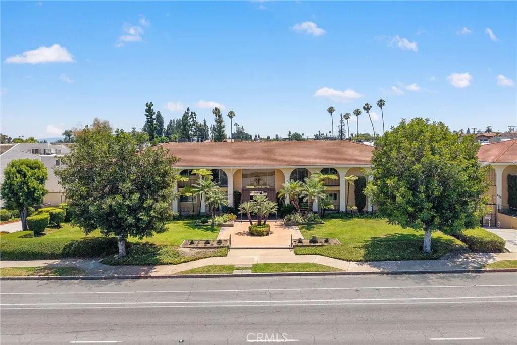 620 W Huntington Unit 216, Arcadia, CA 91007 - Main photo, Arcadia, CA