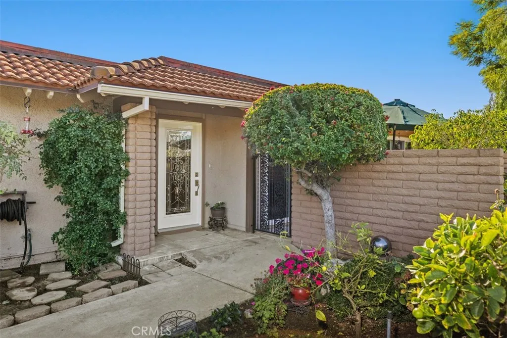 3147 Via Vista Unit B, Laguna Woods, CA 92637 - Photo 2 of 33, Laguna Woods, CA