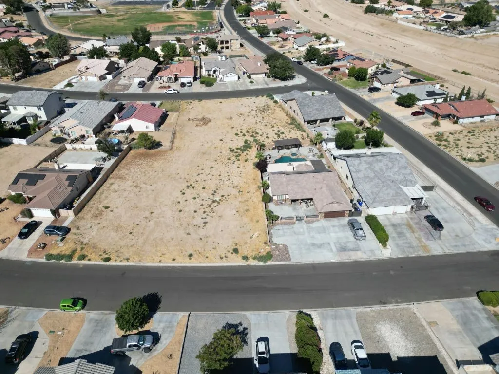 26684 Topsail, Helendale, CA 92342 - Main photo, Helendale, CA