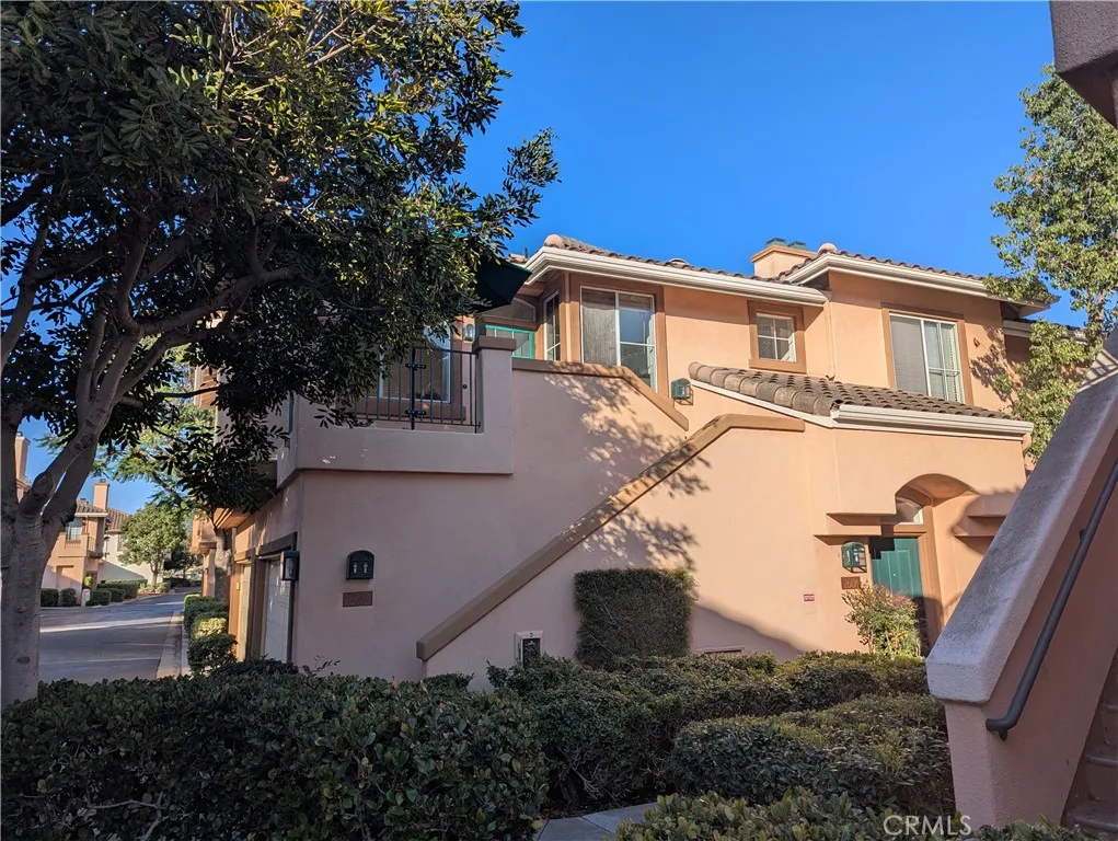 2600 Ladrillo Aisle, Irvine, CA 92606 - Main photo, Irvine, CA