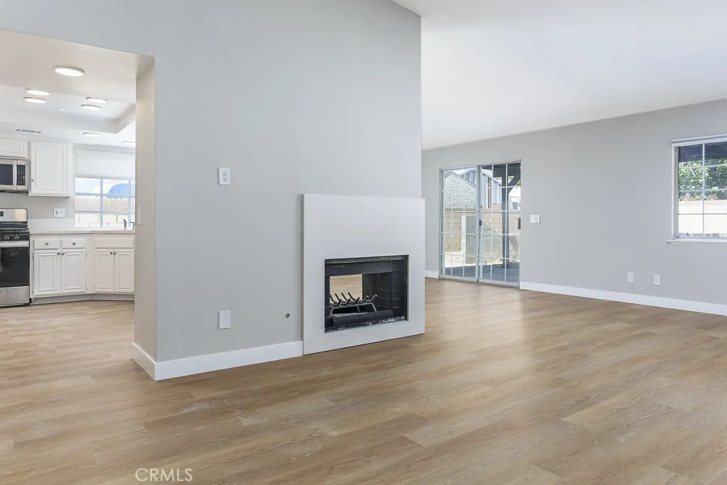 43934 Palm Vista Avenue, Lancaster, CA 93535 - Photo 5 of 28, Lancaster, CA