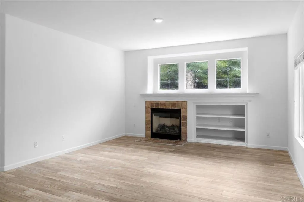 https://cdn.realtyfeed.com/cdn/127/306754587/ca598b0e8be4eaf5c6d312bf77ef83fd.webp